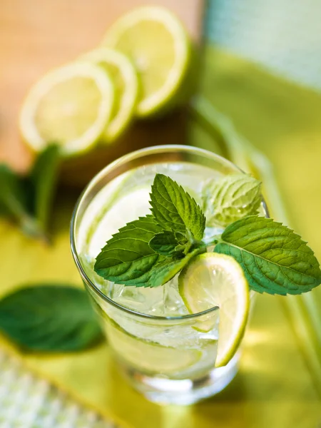 Summer cocktail — Stock Photo, Image