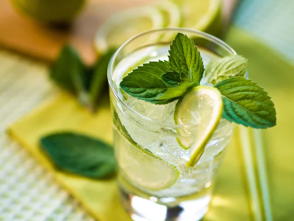 Summer cocktail — Stock Photo, Image