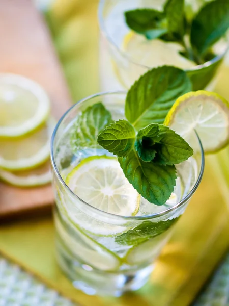 Summer cocktails — Stock Photo, Image