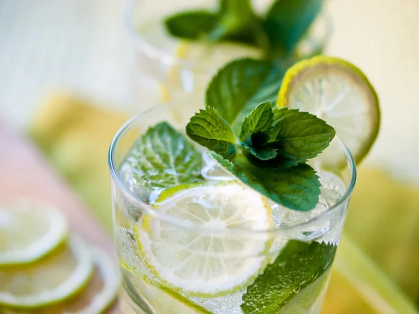 Summer cocktails — Stock Photo, Image