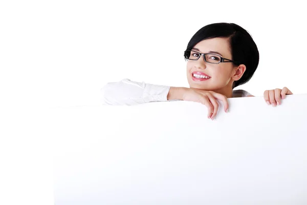 Business woman showing blank signboard — Stock Photo, Image