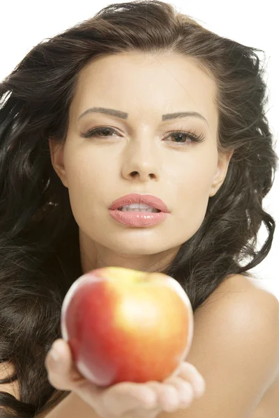 Сексуальная женщина с яблоком — стоковое фото
