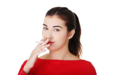 genç kadın sigara elektronik sigara