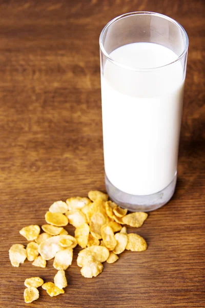 Glass of milk — Stock Photo, Image