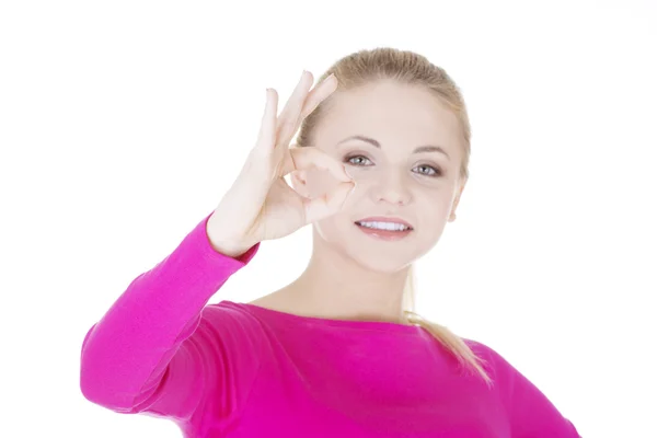 Menina adolescente feliz gesticulando perfeito — Fotografia de Stock