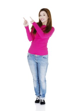 kopyalama alanı işaret mutlu, heyecanlı bir kadın