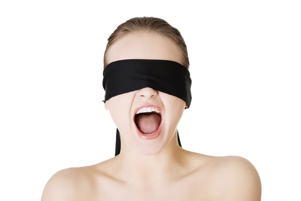 Blinddoek vrouw schreeuwen — Stockfoto