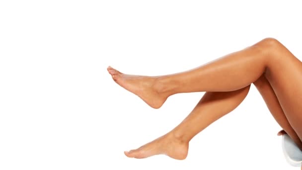 Bella forma lunghe gambe femminili — Video Stock