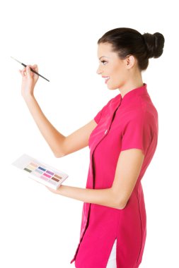 Genç makyaj sanatçısı