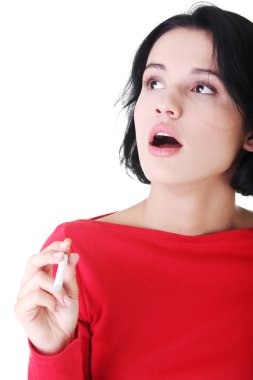 Genç kadın sigara elektronik sigara (ecigarette)