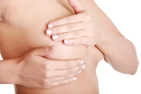 Kvinna undersöka bröst mastopathy eller cancer — Stockfoto