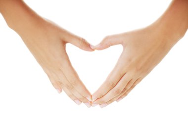 Kalp şeklinde bir kadın eli.