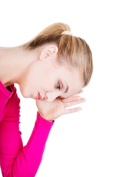 Junge schöne Frau in Depressionen. — Stockfoto