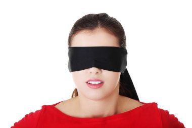 gözleri bir orkestra ile çekici neşeli kız.