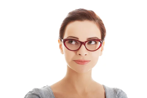 Retrato de mulher bonita em óculos vermelhos . — Fotografia de Stock