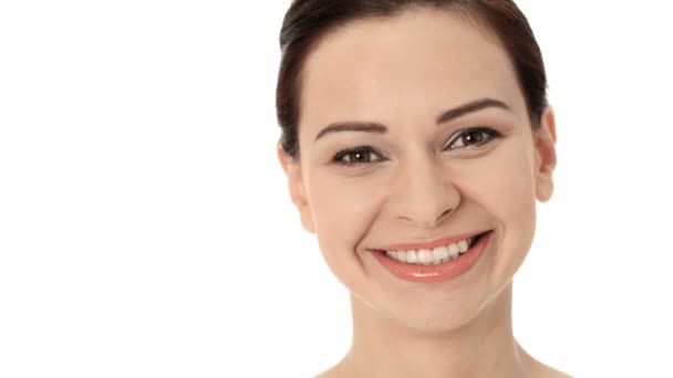 Young woman with beautiful smile — Stock Video