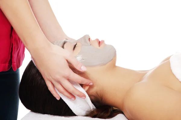 Woman enjoy receiving head massage — Stock Photo, Image