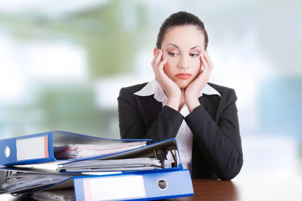 Cansada e exhousted mulher de negócios . — Fotografia de Stock