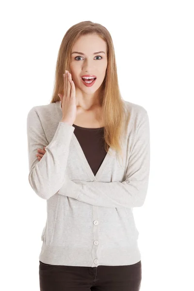 Beautiful positive and casual woman expressing surprise. — Stock Photo, Image