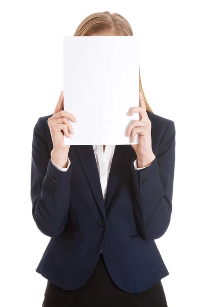 Beautiful caucasian business woman holding empty white paper. — Stock Photo, Image