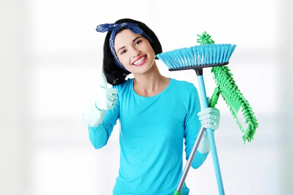 Mujer de limpieza feliz — Foto de Stock