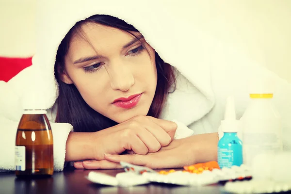 Sick young woman — Stock Photo, Image