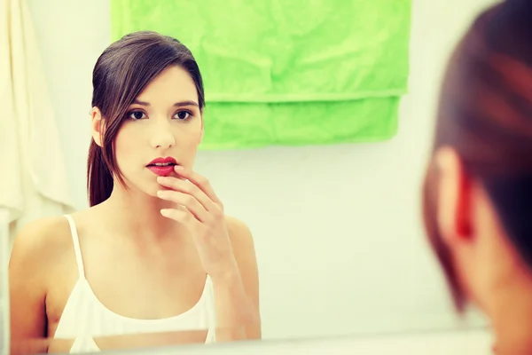 Young beautiful caucasian woman — Stock Photo, Image