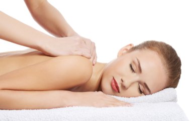 yalan ve dinlendirici spa salonunda kadın