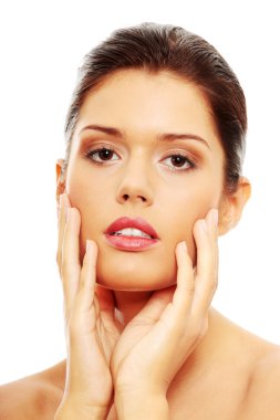 Güzel kadının yüzüne