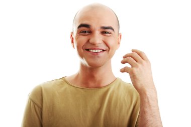 mutlu bir yüz ifadesi ile adam