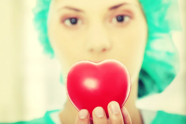 Cardiologist with heart — Stock Photo, Image