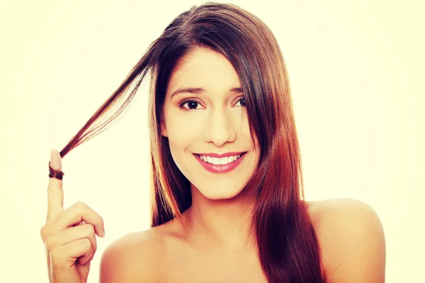 Woman with healthy long hairs — Stock Photo, Image