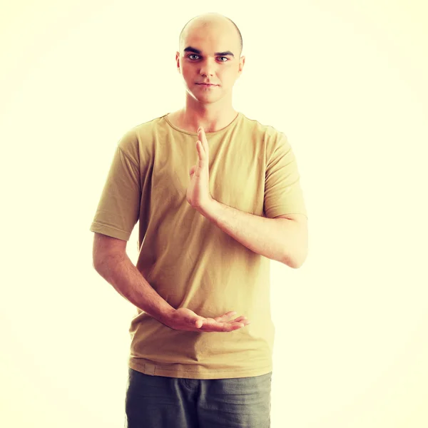 El hombre está haciendo yoga —  Fotos de Stock