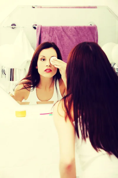 Mytí make-up. — Stock fotografie