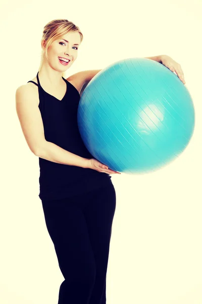 Dívka s fit míčem — Stock fotografie