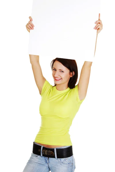 Mulher mostrando tabuleta — Fotografia de Stock