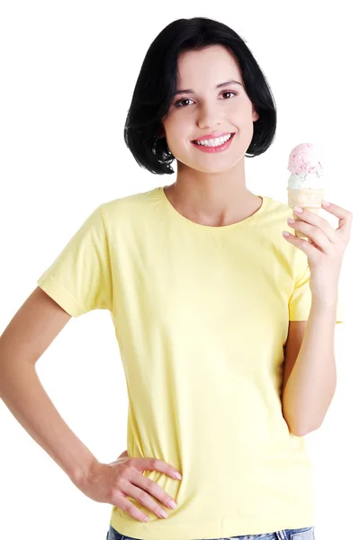 Frauen essen Eis — Stockfoto