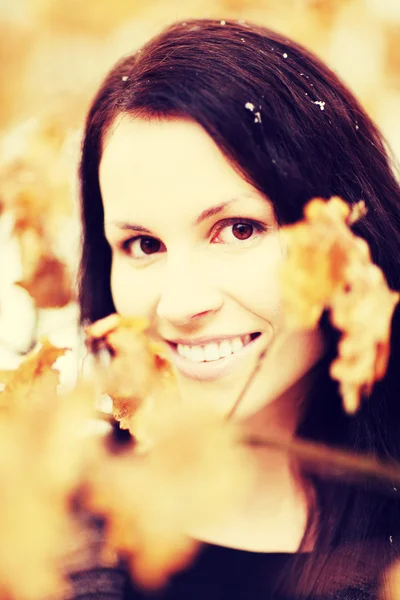 Nő közé tartozó levelek. — Stock Fotó