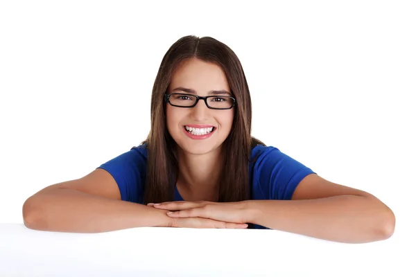 Happy woman with blank board — Stock Photo, Image