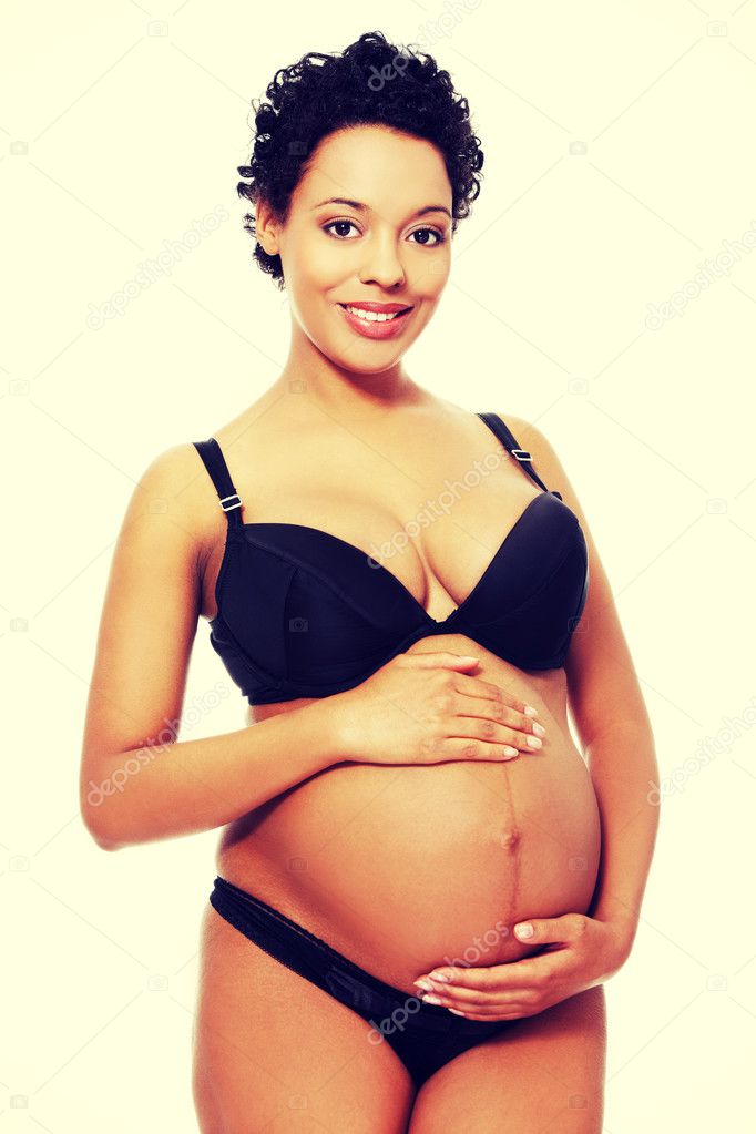 Femme enceinte en string shop