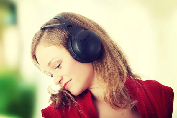 Listening to the Music — Stock Photo, Image