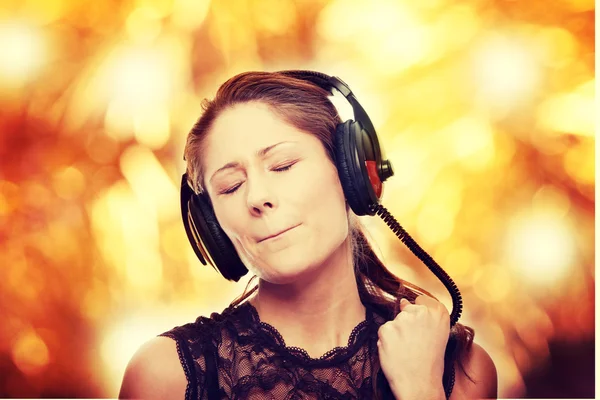 Listening to the Music — Stock Photo, Image