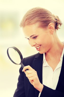iş kadını Büyüteç arıyorum