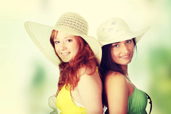 Girlfriends in hats — Stock Photo, Image