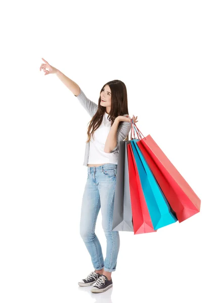 Joven hermosa mujer está de compras . —  Fotos de Stock