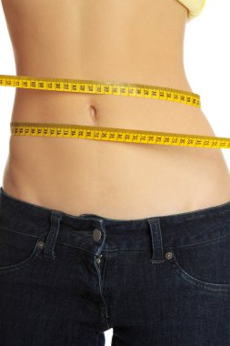 ölçme bant ile kadın vücudu ince.