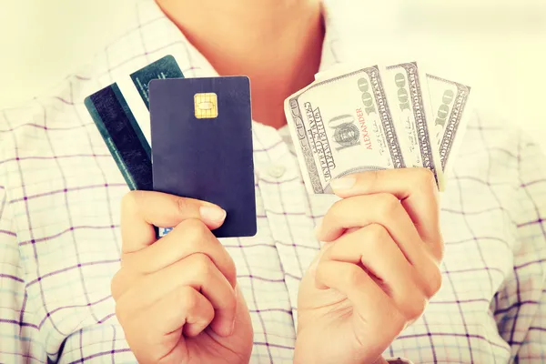 Hitelkártya és készpénz — Stock Fotó