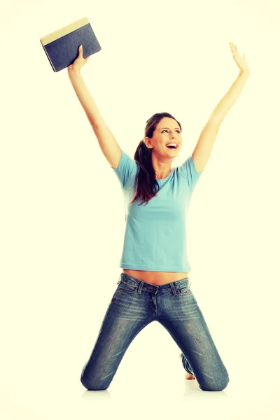 Chica estudiante feliz — Foto de Stock