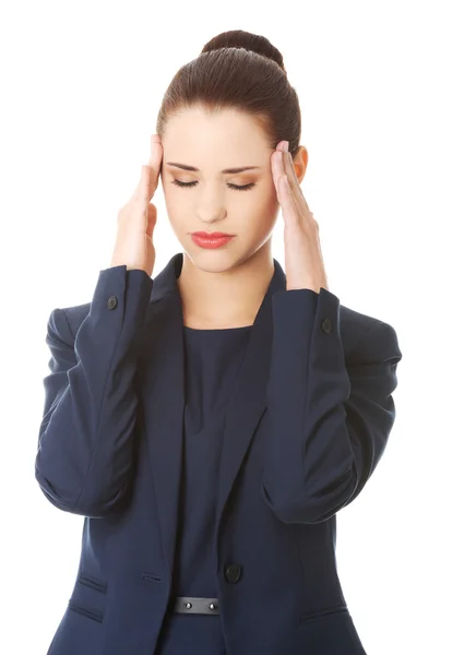 Mulher sofrendo uma dor de cabeça — Fotografia de Stock