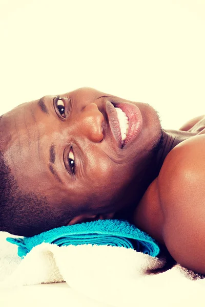 Man receiving massage — Stock Photo, Image